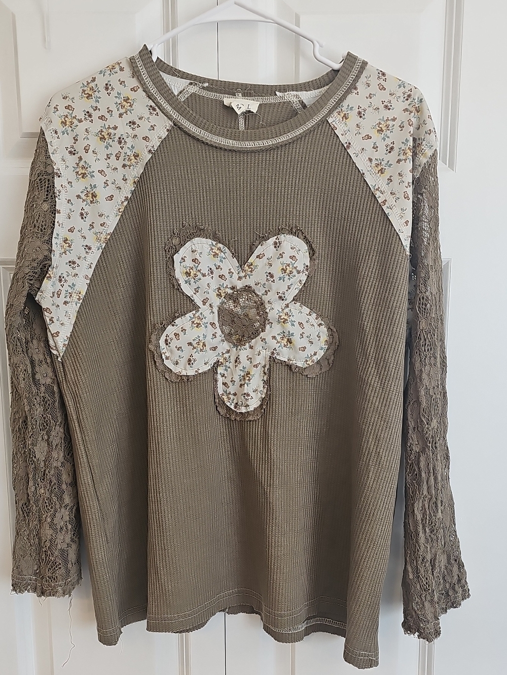 POL Olive Green Waffle Knit Crewneck Top - Picture 1 of 6